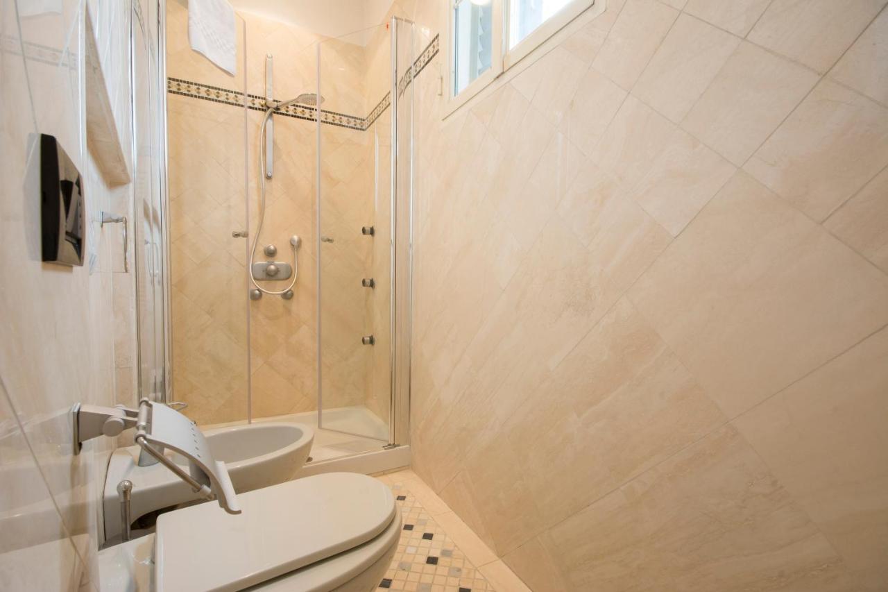 Astonish Cathedral View Apartment Siena Exterior photo